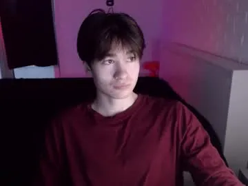 HEYBANANA free chat on liveonude Image 12