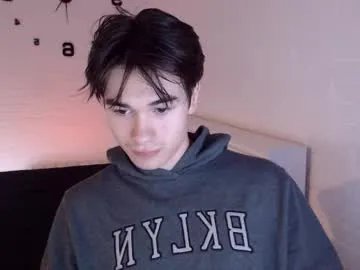 HEYBANANA free chat on liveonude Image 9