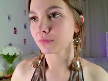 _artemish__ free chat on liveonude Image 11