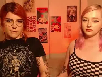 chloe_levine free chat on liveonude