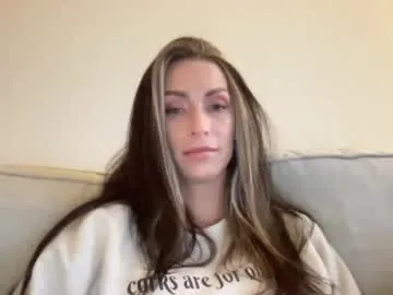 BELBIG free chat on liveonude Image 3