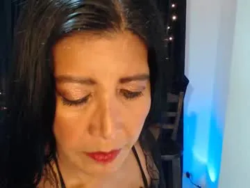 BELBIG free chat on liveonude Image 6