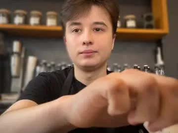 coolskum00 free chat on liveonude