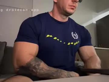 HEYBANANA free chat on liveonude Image 8