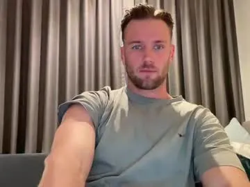 hold-me-tight free chat on liveonude Image 9