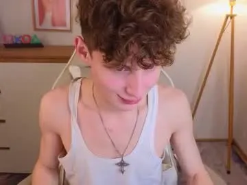 crisp1n free chat on liveonude