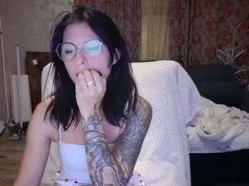 DiamondJo free chat on liveonude Image 8