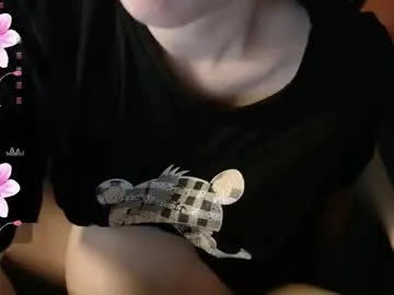 aniiieee_x free chat on liveonude Image 19