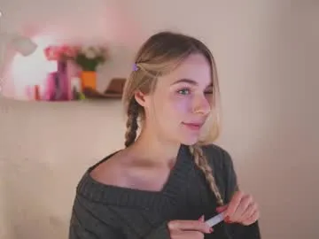 alinakukla787 free chat on liveonude Image 16