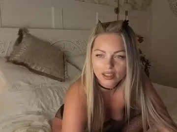 PinkFoxya free chat on liveonude Image 12