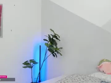 sexyblondebush free chat on liveonude Image 9