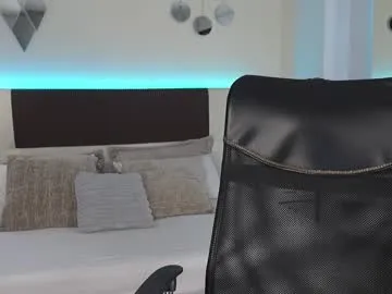 miley_sexxx free chat on liveonude Image 15