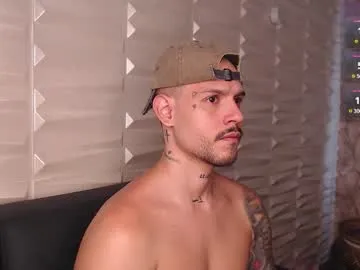 BELBIG free chat on liveonude Image 11