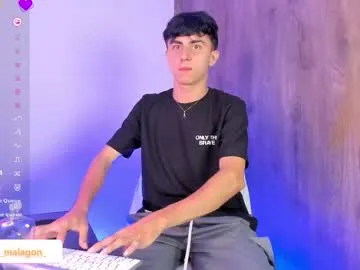 bluemysticlady free chat on liveonude Image 13