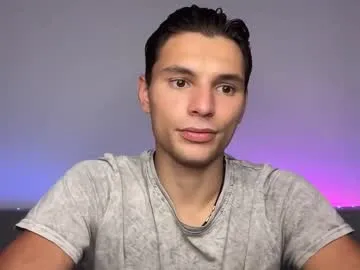 HEYBANANA free chat on liveonude Image 13