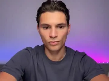 HEYBANANA free chat on liveonude Image 14