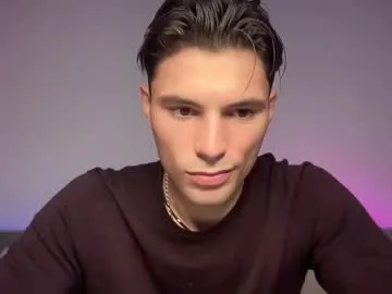 HEYBANANA free chat on liveonude Image 17