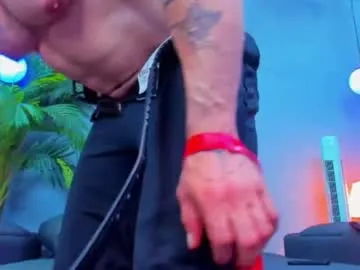 noah_devil_ free chat on liveonude Image 18