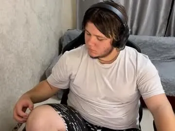 HEYBANANA free chat on liveonude Image 11