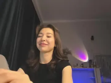 xunybany free chat on liveonude Image 18