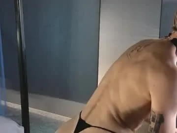 xunybany free chat on liveonude Image 4