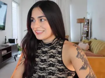 BELBIG free chat on liveonude Image 10