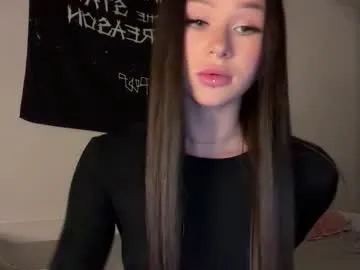 DiamondJo free chat on liveonude Image 17