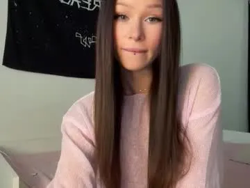 DiamondJo free chat on liveonude Image 19