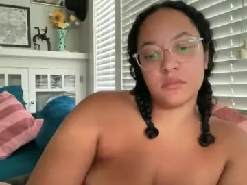 harleyysummers free chat on liveonude Image 4