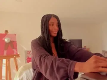 HEYBANANA free chat on liveonude Image 19