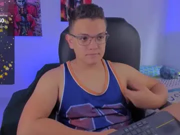 xunybany free chat on liveonude Image 12