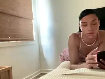 khloe_rossich free chat on liveonude Image 3