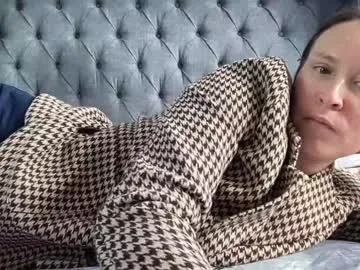 angelina_class_7 free chat on liveonude Image 15