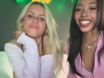 DiamondJo free chat on liveonude Image 7