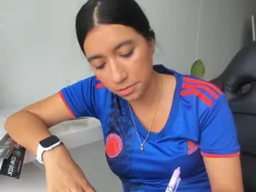 hidianapaola free chat on liveonude Image 12