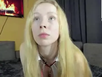 DiamondJo free chat on liveonude Image 5