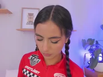 clarita_hills free chat on liveonude Image 2