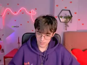 emmanuel_shine free chat on liveonude