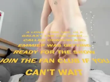 MiaLiaHot free chat on liveonude Image 3