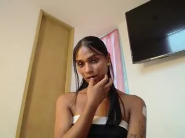 emmily_forever free chat on liveonude