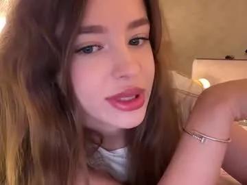 DiamondJo free chat on liveonude Image 16