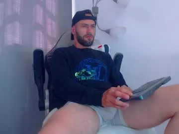 kyany_ free chat on liveonude Image 11