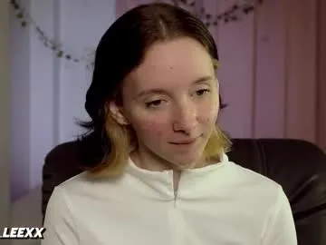 dafni_mon free chat on liveonude Image 16