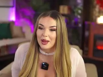 sexyboy_bigclit free chat on liveonude Image 11