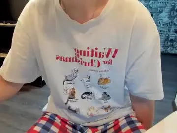 mikka_ela free chat on liveonude Image 4