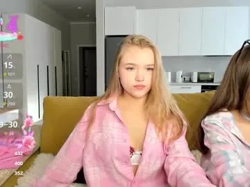 amanda_6ix9ine free chat on liveonude Image 10