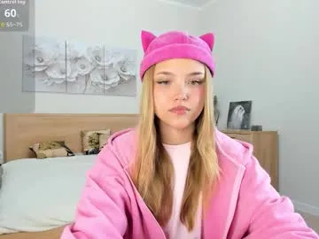 amanda_6ix9ine free chat on liveonude Image 12