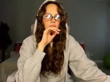 sexyblondebush free chat on liveonude Image 15