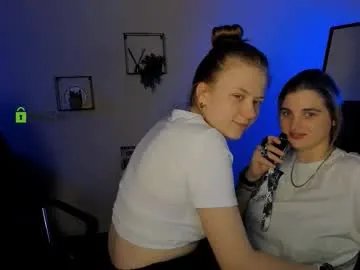 DiamondJo free chat on liveonude Image 11