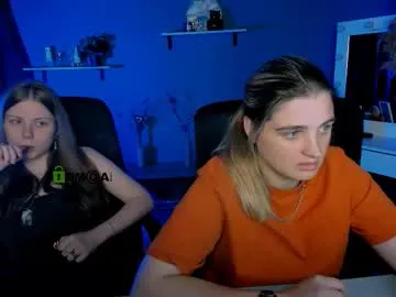 DiamondJo free chat on liveonude Image 17